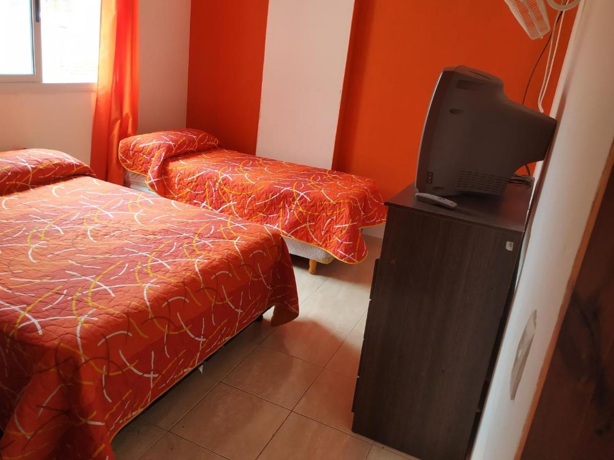 Hotel El Practico à Villa Carlos Paz Extérieur photo